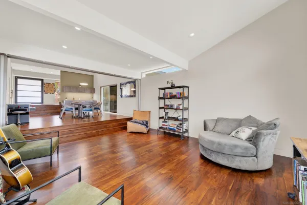 $2,599,000 | 16117 Martincoit Road, Poway, CA 92064