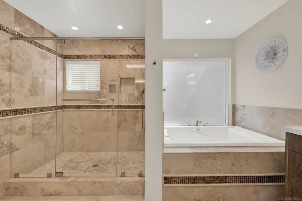 $2,599,000 | 16117 Martincoit Road, Poway, CA 92064