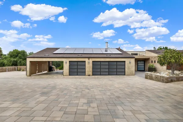 $2,599,000 | 16117 Martincoit Road, Poway, CA 92064