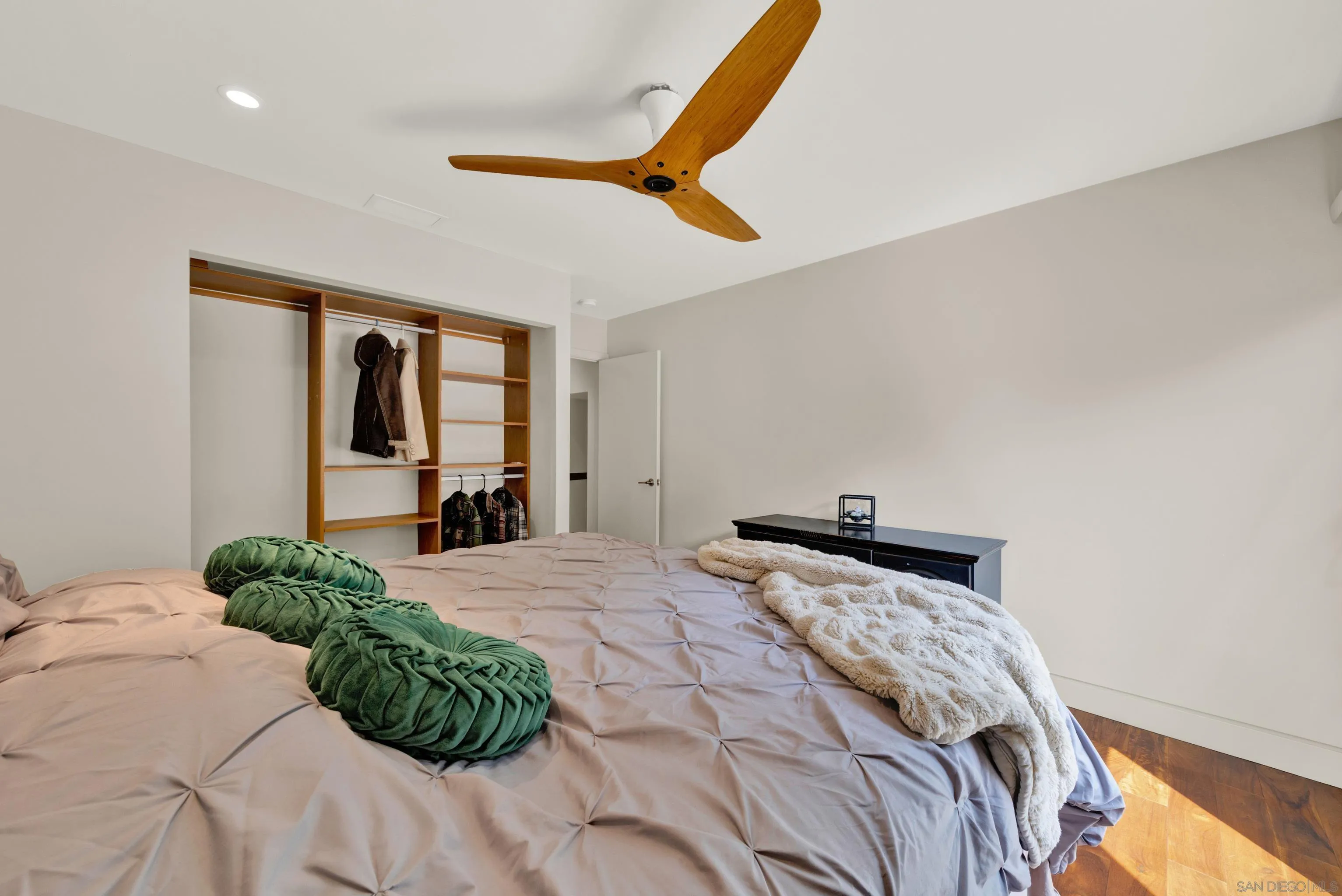 16117 Martincoit Road Poway, CA 92064 - Photo 35 of 73