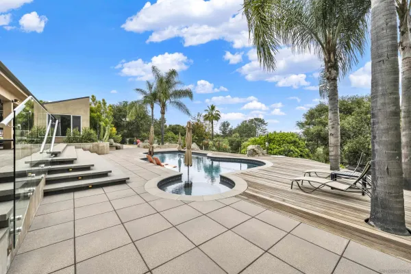 $2,599,000 | 16117 Martincoit Road, Poway, CA 92064
