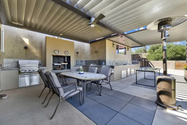 $2,599,000 | 16117 Martincoit Road, Poway, CA 92064