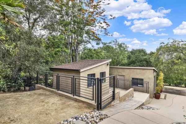 $2,599,000 | 16117 Martincoit Road, Poway, CA 92064