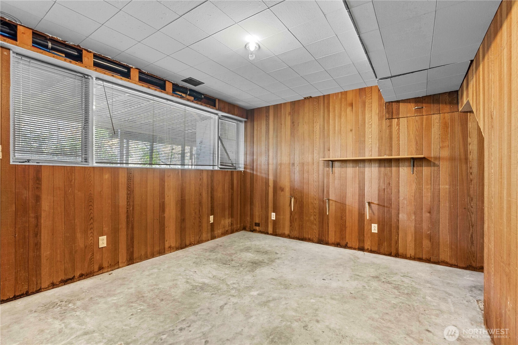 12117 Southeast 26th Street Bellevue, WA 98005 - Photo 20 of 38