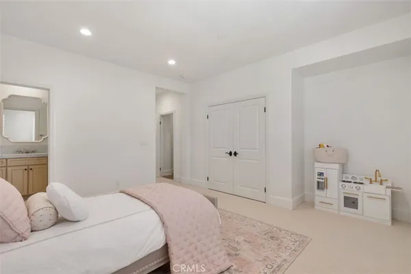 $5,050,000 | 117 Andirons, Irvine, CA 92602