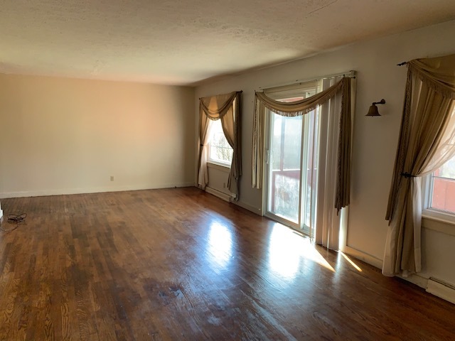 608 Dennis Street Rochelle, IL 61068 - Photo 4 of 15