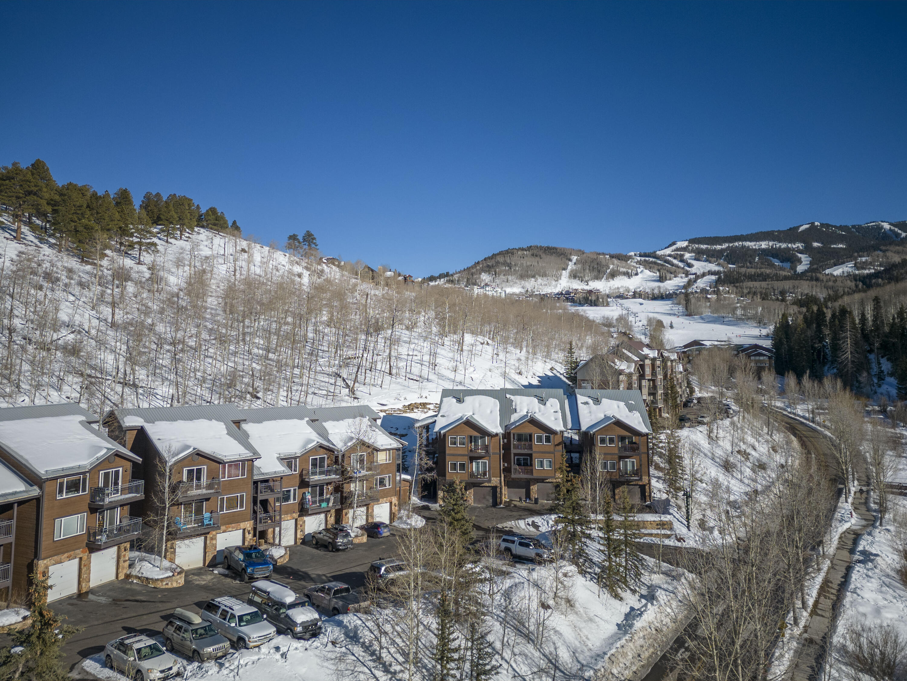 323 Adams Ranch Road, Unit 7B Mountain Village, CO 81435 - Photo 22 of 25 DroneExtOutlawsSkiArea
