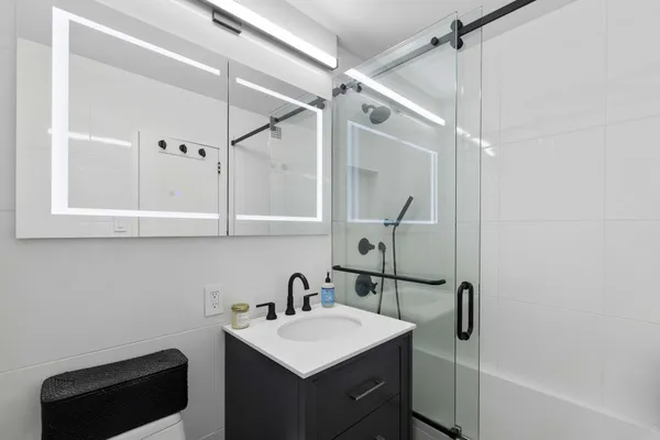 $710,000 | 160 West End Avenue, Unit 20H | Upper West Side