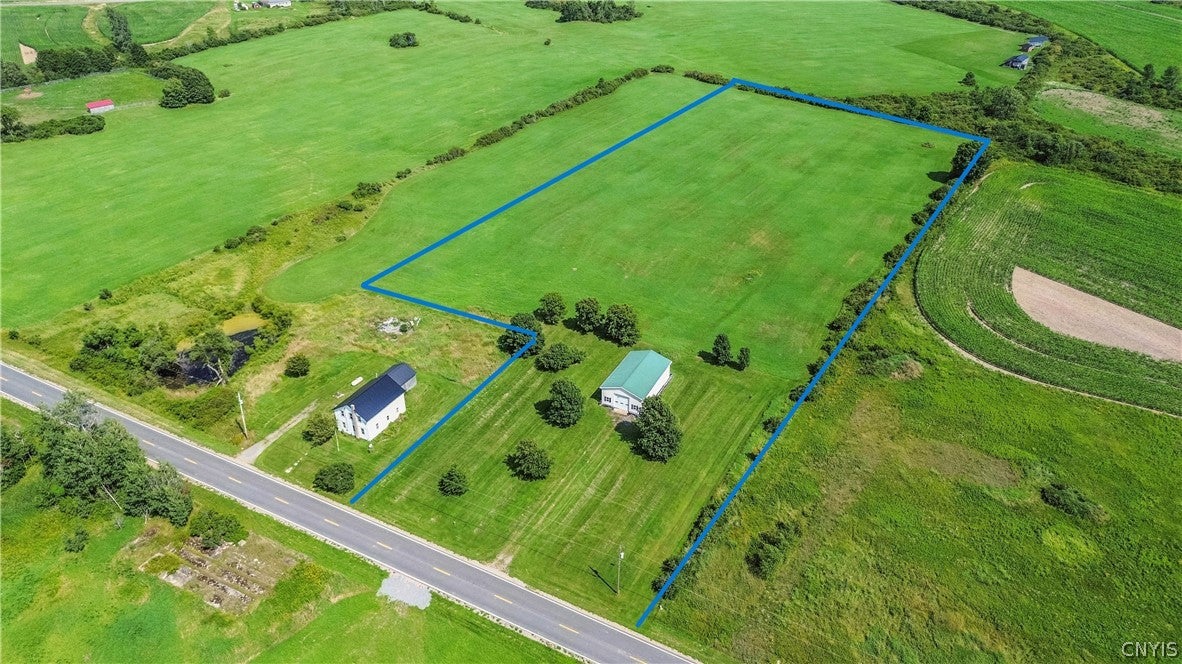 32840 County Rte 4 Cape Vincent, NY 13618 - Photo 3 of 28 Gallery Image 3