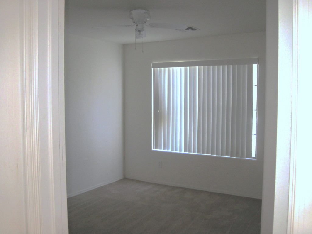 3782 South Bowman Road Apache Junction, AZ 85119 - Photo 4 of 10 Front Bedroom