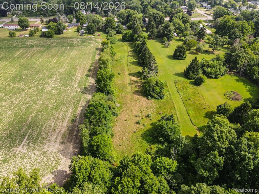 8294 Davison Road Davison, MI 48423 - Photo 9 of 16 Gallery Image 9