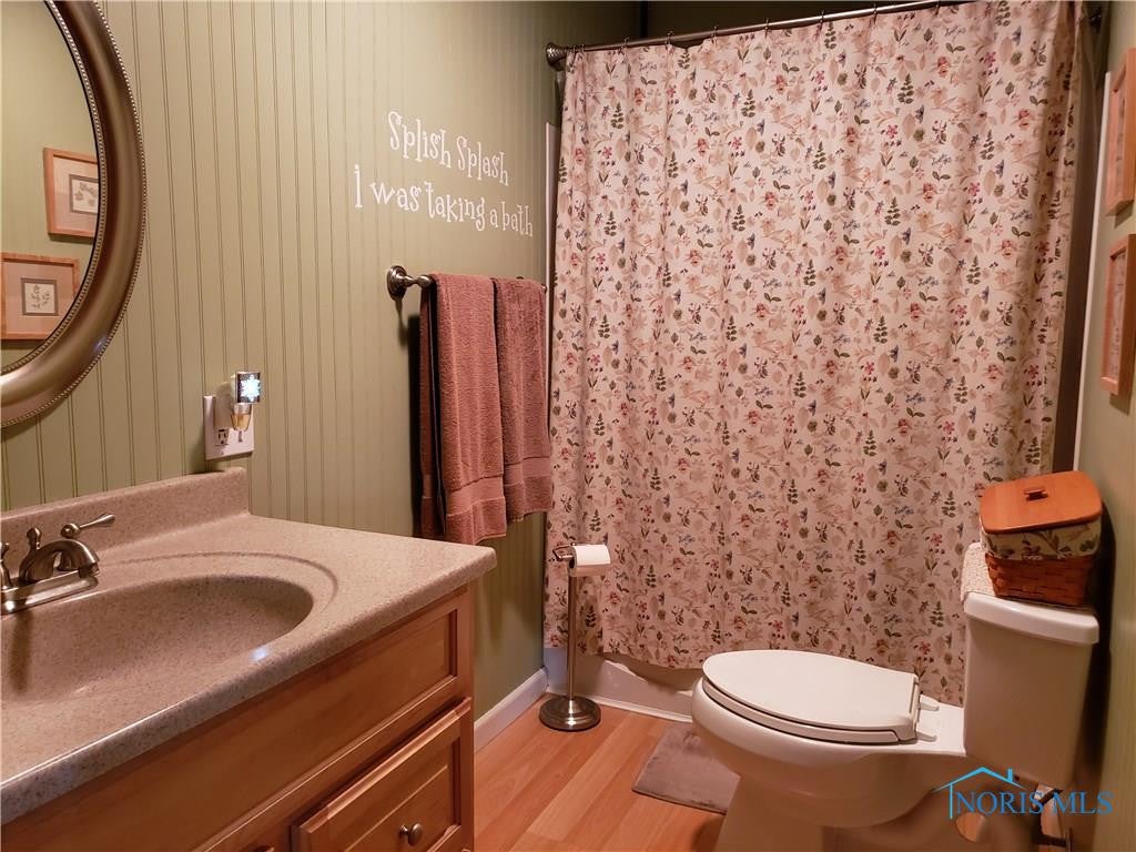 2129 Baker Road Fremont, OH 43420 - Photo 10 of 17 Gallery Image 10