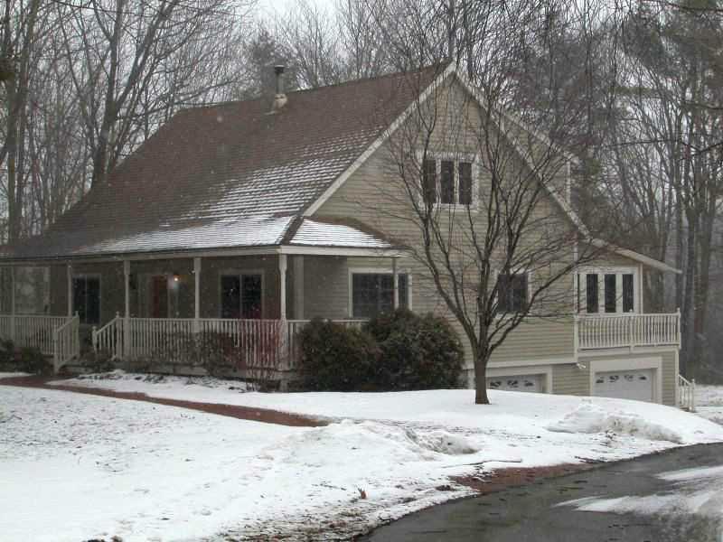 33 Sentry Hill Road York, ME 03909 - Photo 1 of 13 Exterior Front.