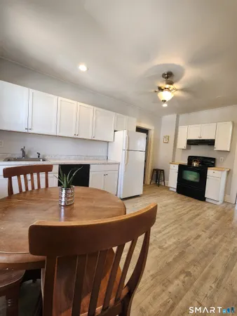 $2,000 | 458 Hillside Avenue, Hartford, CT 06106