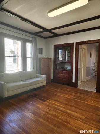 $2,000 | 458 Hillside Avenue, Hartford, CT 06106