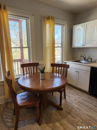 $2,000 | 458 Hillside Avenue, Hartford, CT 06106