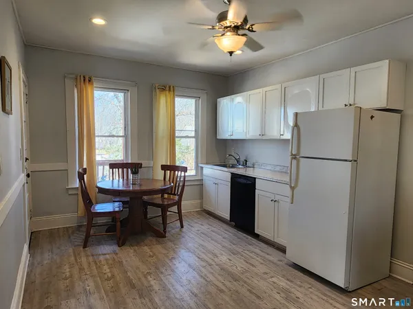 $2,000 | 458 Hillside Avenue, Hartford, CT 06106