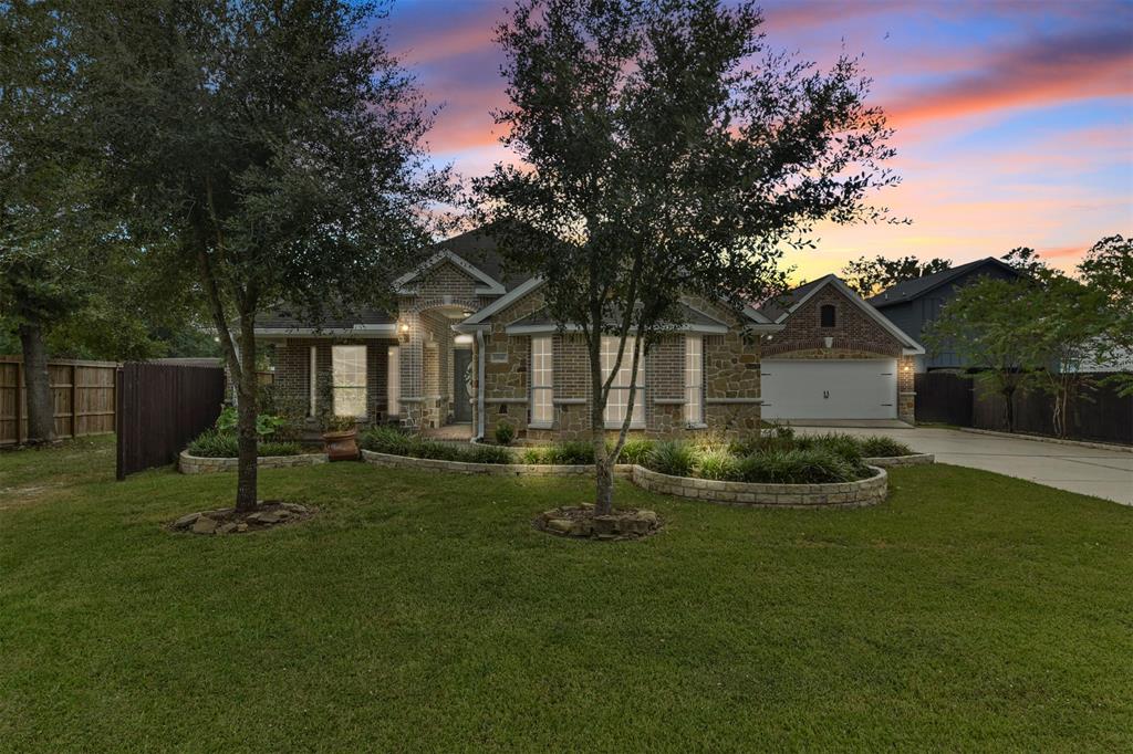19946 South Plantation Estates Drive, Porter, TX 77365 Compass