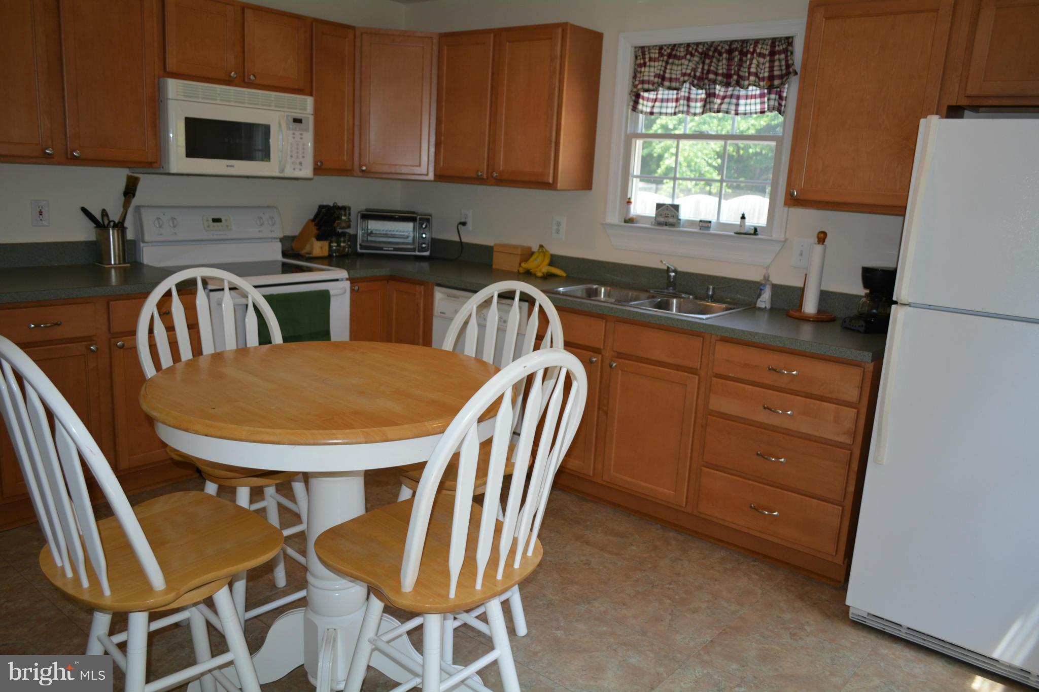 1511 Little Creek Road Chester, MD 21619 - Photo 14 of 30 Kitchen