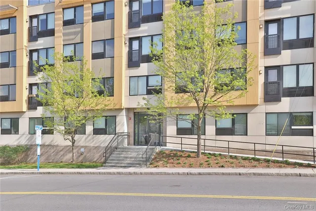 $3,150 | 68 Lake Street, Unit 203, White Plains, NY 10601