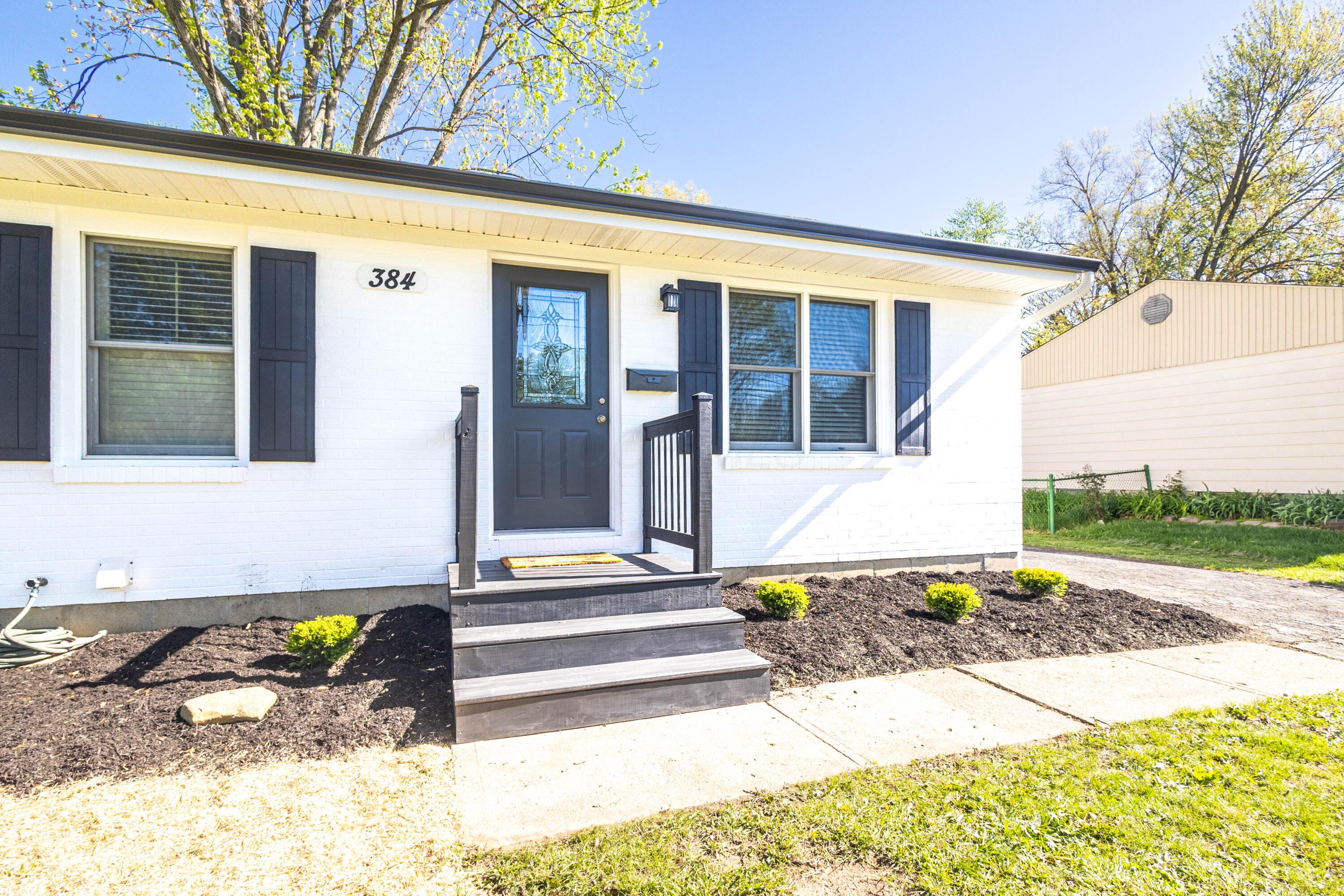 384 Cherrington Road Westerville, OH 43081 - Photo 4 of 69 CT6A6987-HDR