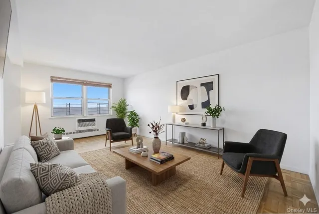 $435,000 | 5500 Fieldston Road, Unit 8AA | North Riverdale