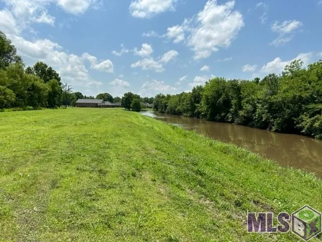 $110,000 | 1053 Poydras Bayou Road, Port Allen, LA 70767