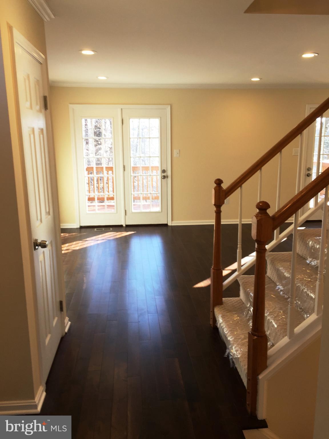 7203 Hidden Ridge Court Springfield, VA 22152 - Photo 11 of 29 Interior (General)