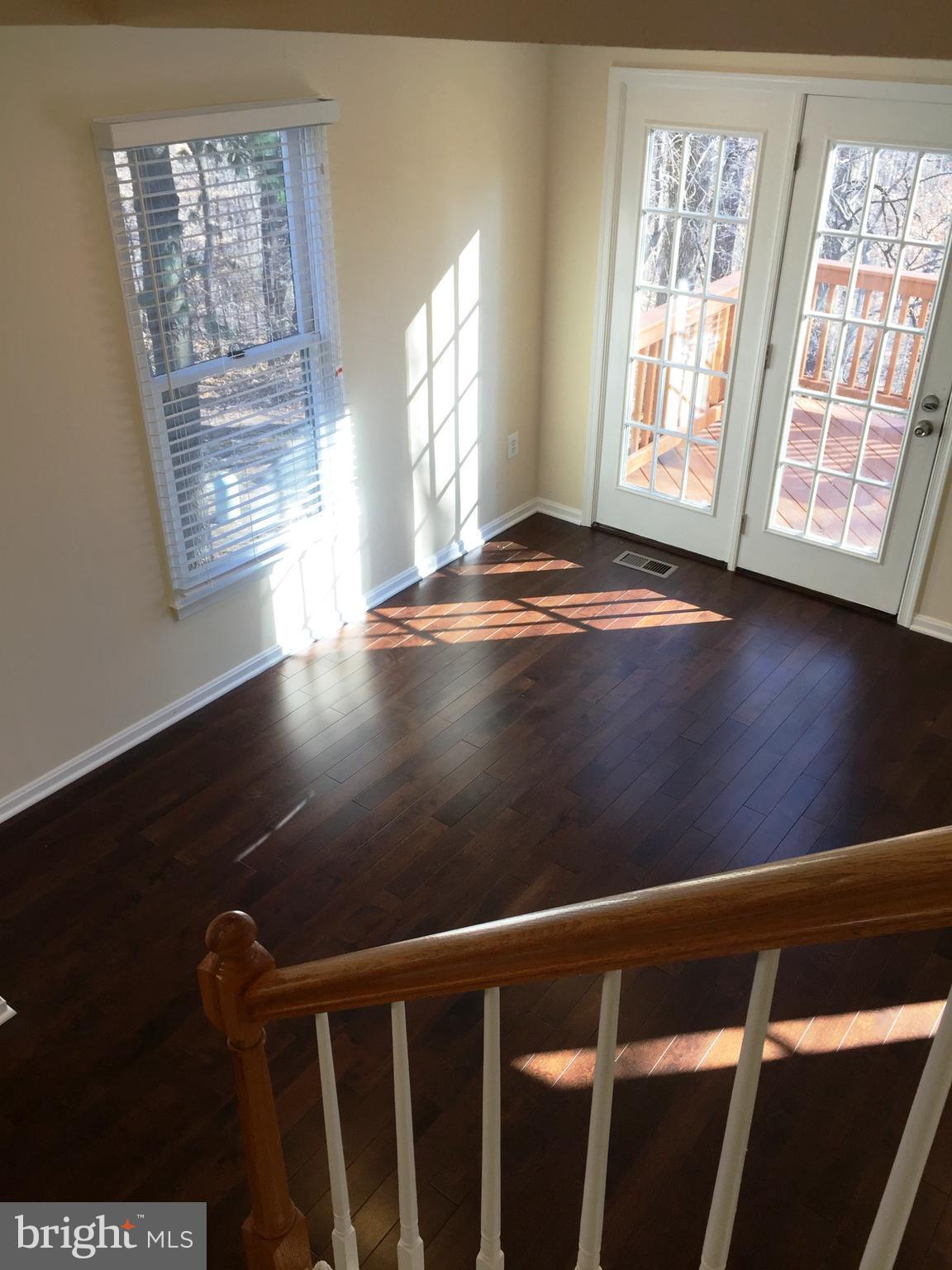 7203 Hidden Ridge Court Springfield, VA 22152 - Photo 12 of 29 Interior (General)