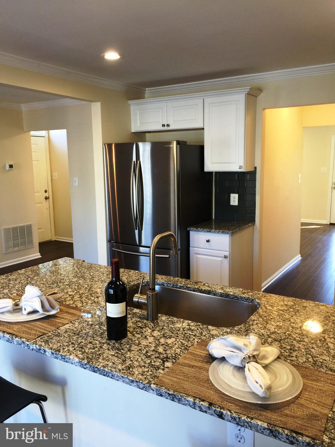 7203 Hidden Ridge Court Springfield, VA 22152 - Photo 7 of 29 Kitchen