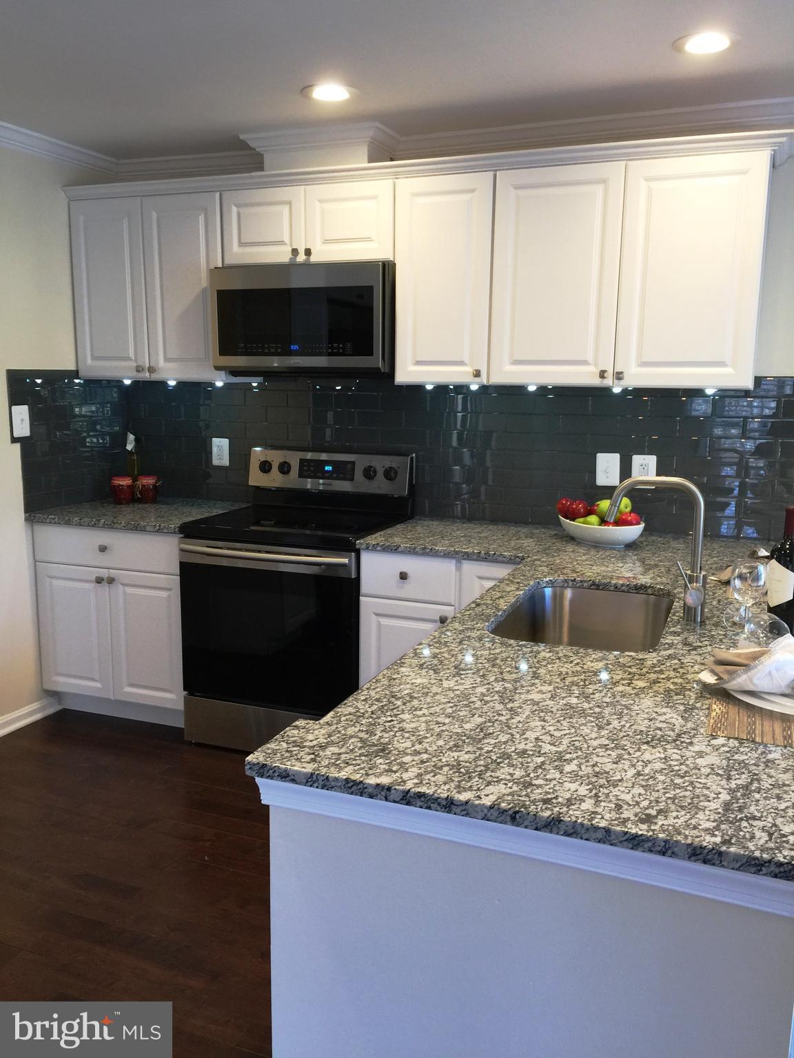 7203 Hidden Ridge Court Springfield, VA 22152 - Photo 9 of 29 Kitchen