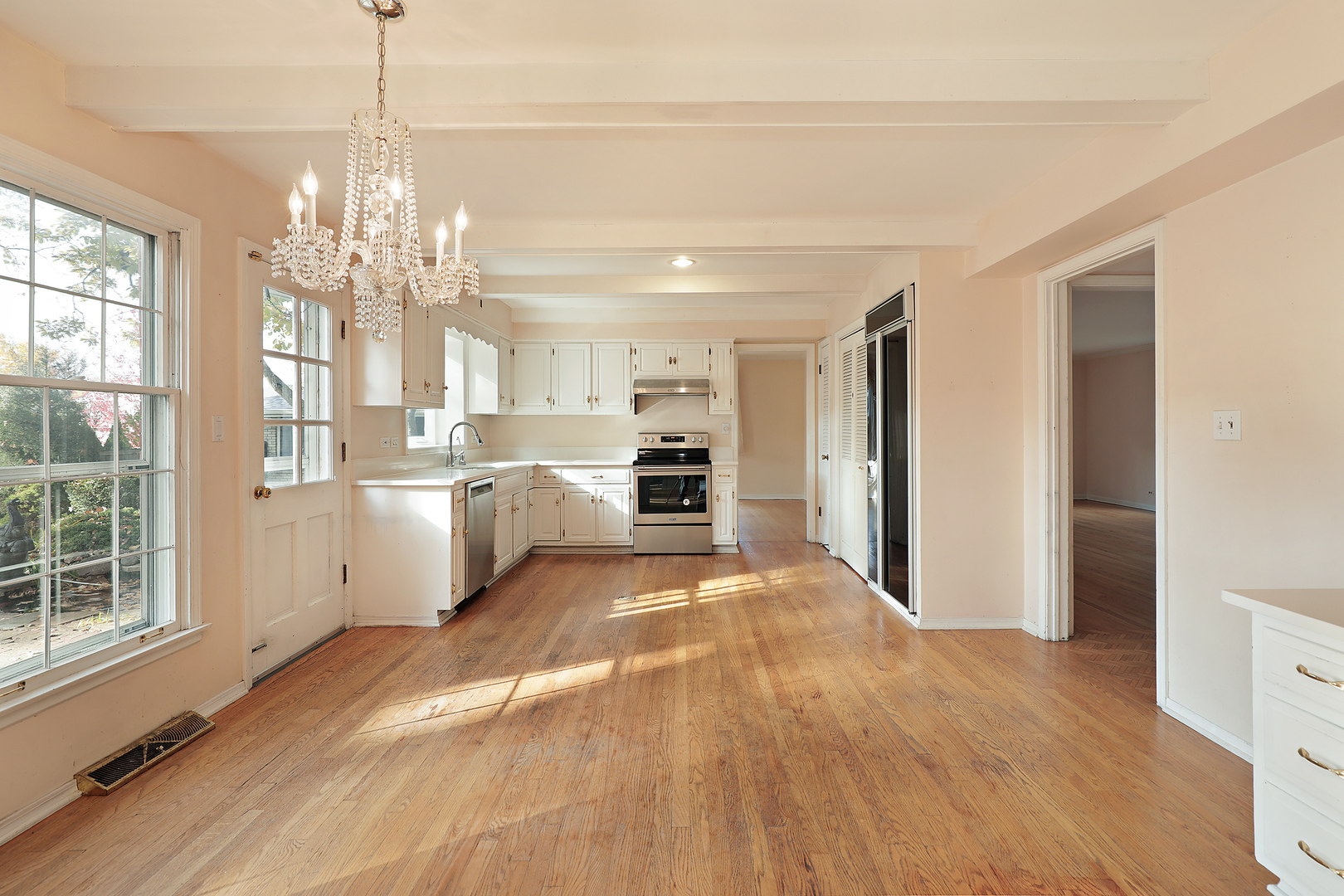 3815 Bordeaux Drive Northbrook, IL 60062 - Photo 15 of 56