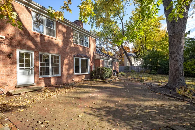 $649,900 | 3815 Bordeaux Drive, Northbrook, IL 60062