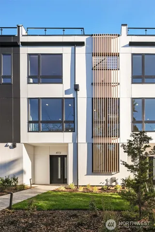 $1,899,000 | 413 99th Avenue Northeast, Bellevue, WA 98004