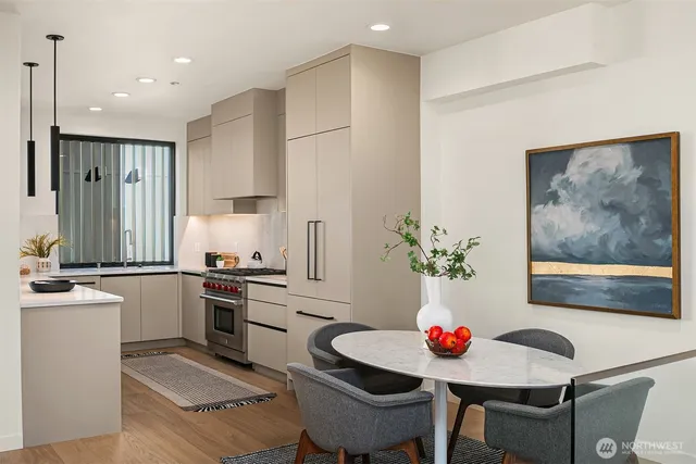 $1,899,000 | 413 99th Avenue Northeast, Bellevue, WA 98004