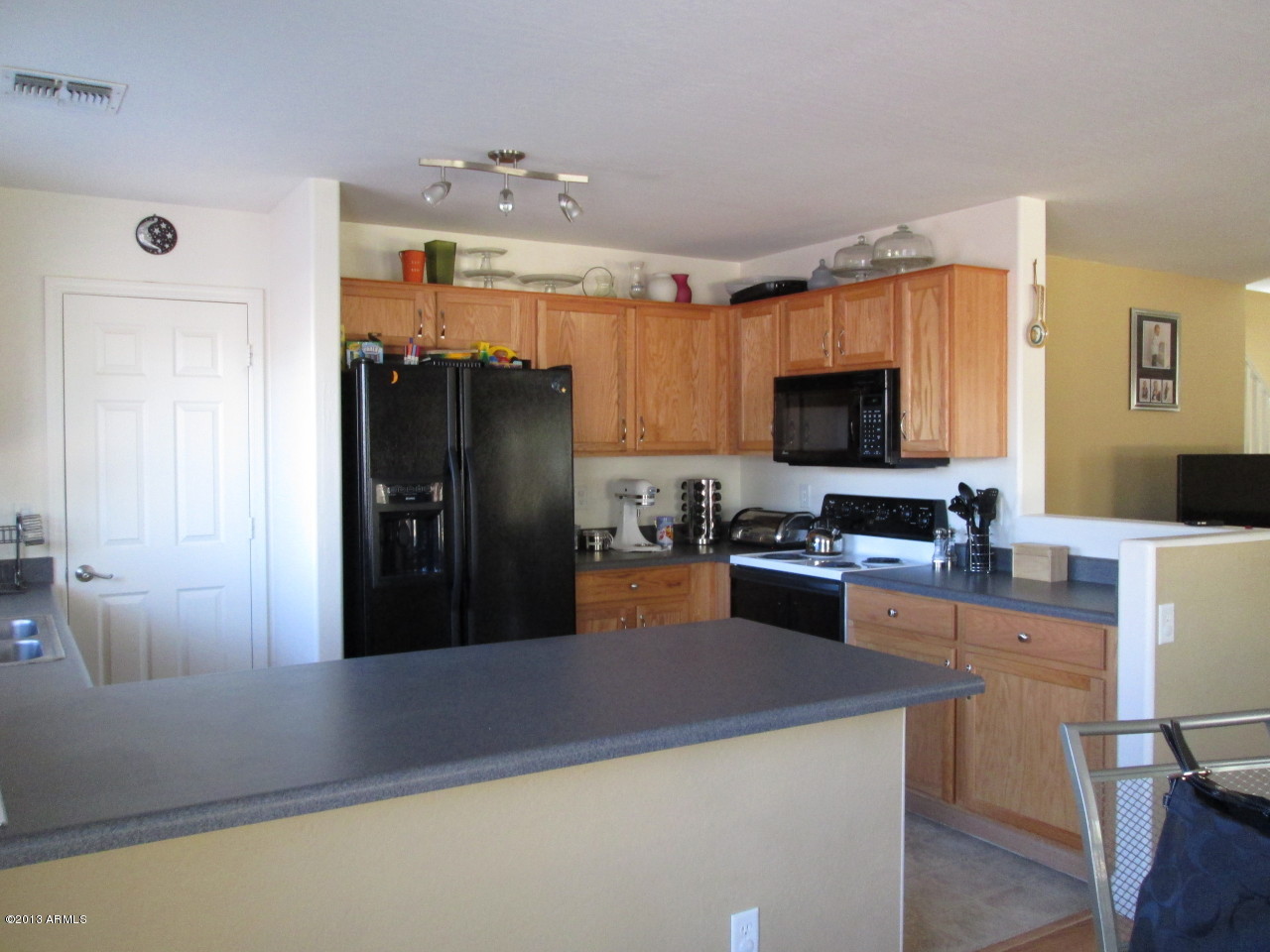 12434 West Redfield Road El Mirage, AZ 85335 - Photo 3 of 17 nov,dec,jan 1 013