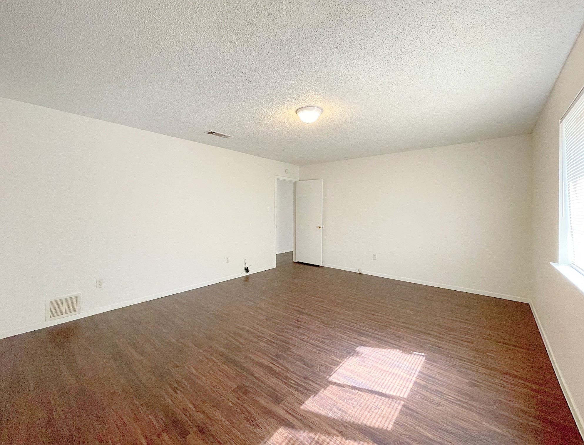 656 Mairo Street Austin, TX 78748 - Photo 9 of 20