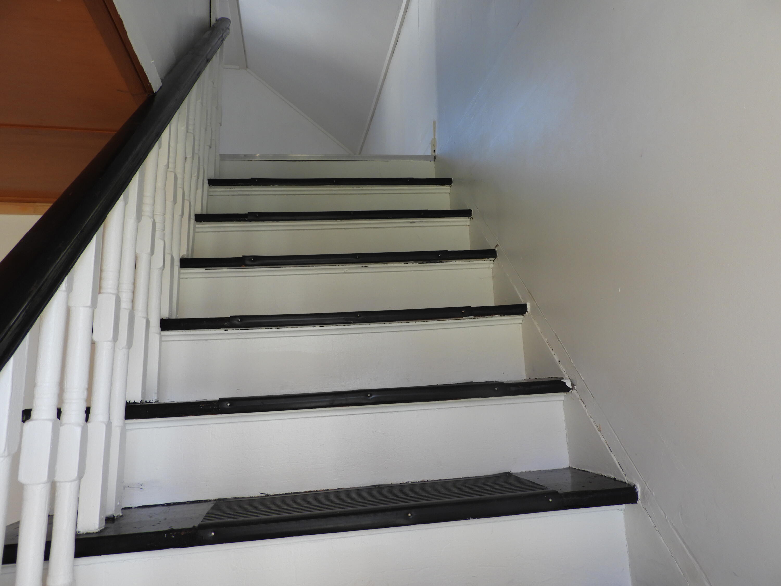 27 Fiske Road West Chazy, NY 12992 - Photo 15 of 29 Staircase