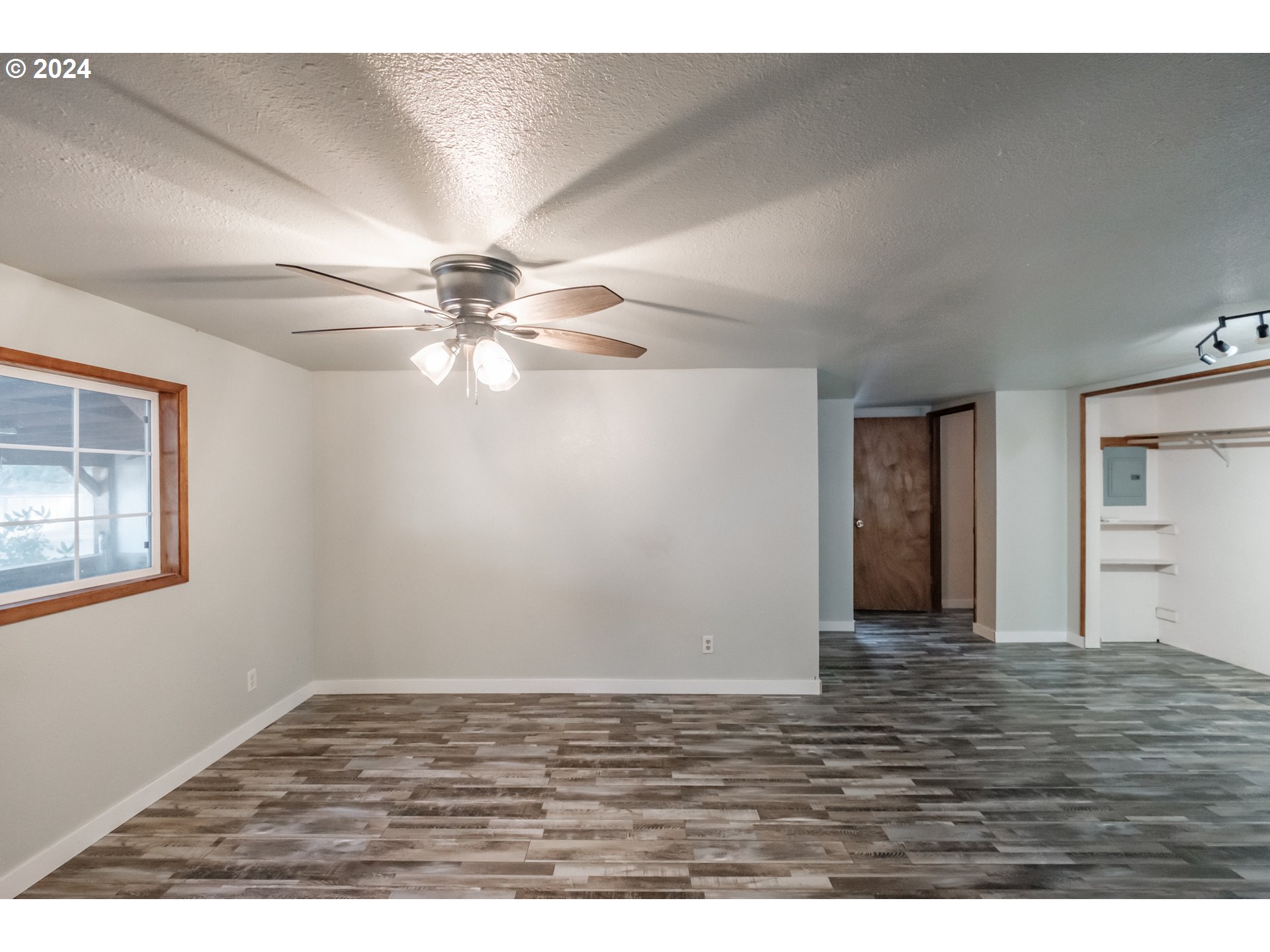 28429 Liberty Road Sweet Home, OR 97386 - Photo 30 of 36 Gallery Image 30