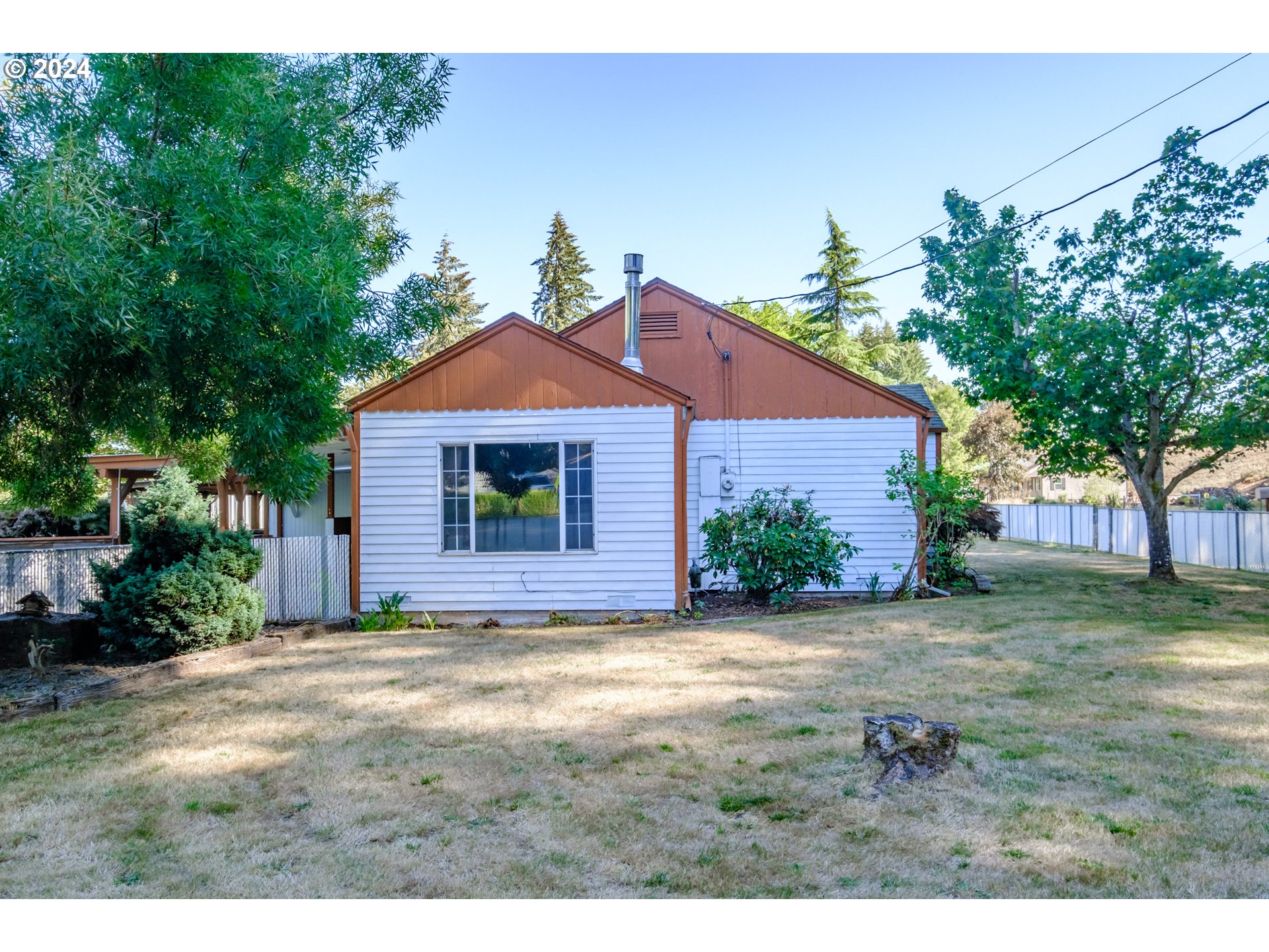 28429 Liberty Road Sweet Home, OR 97386 - Photo 5 of 36 Gallery Image 5