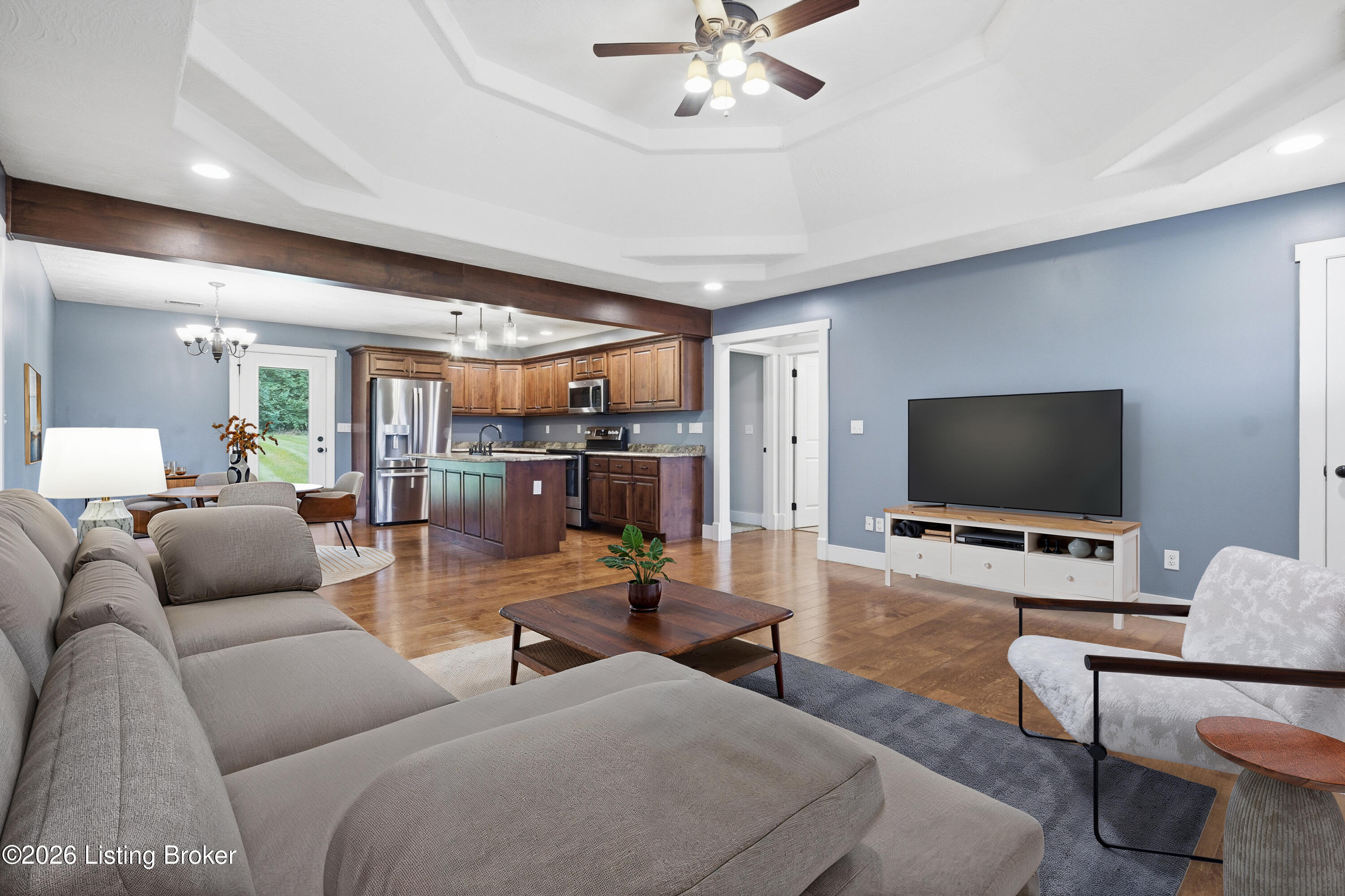 70 Lenore Road Coxs Creek, KY 40013 - Photo 8 of 32 8_70lenore_louisvillerealestatemedia_031