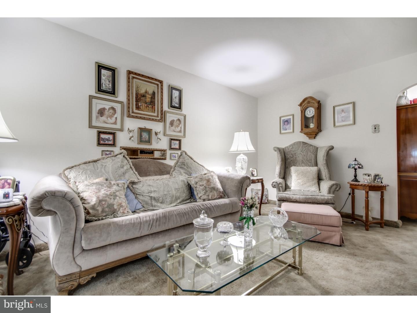 9012 Wesleyan Road Philadelphia, PA 19136 - Photo 3 of 19 Gallery Image 3