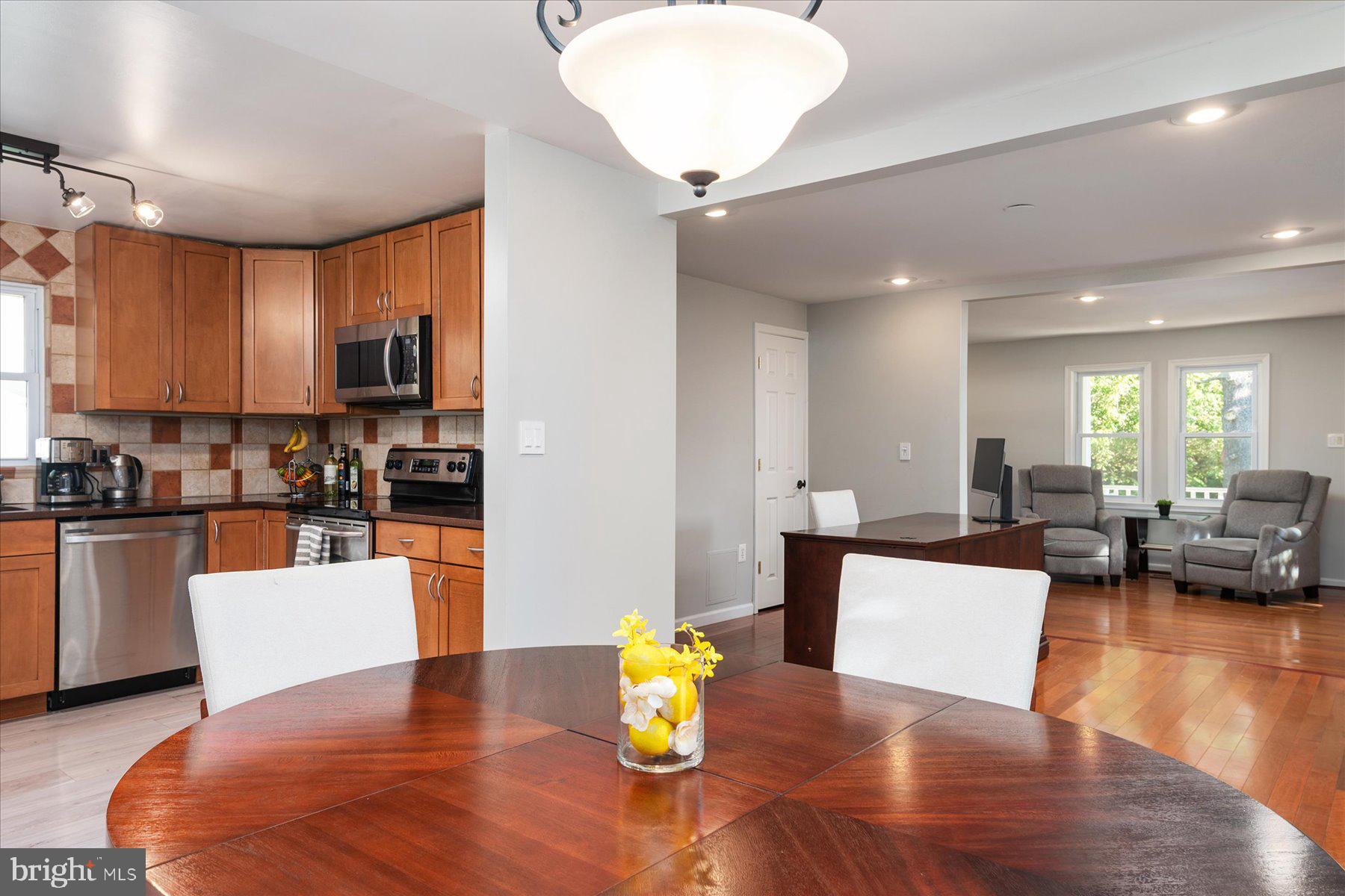 707 Rosemere Avenue Silver Spring, MD 20904 - Photo 12 of 40