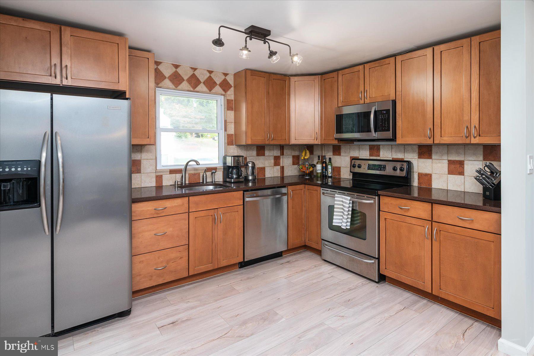 707 Rosemere Avenue Silver Spring, MD 20904 - Photo 13 of 40