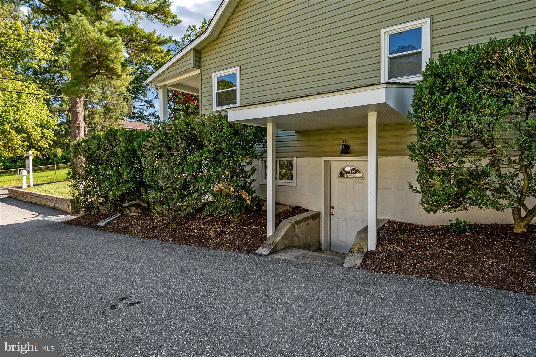 707 Rosemere Avenue Silver Spring, MD 20904 - Photo 37 of 40