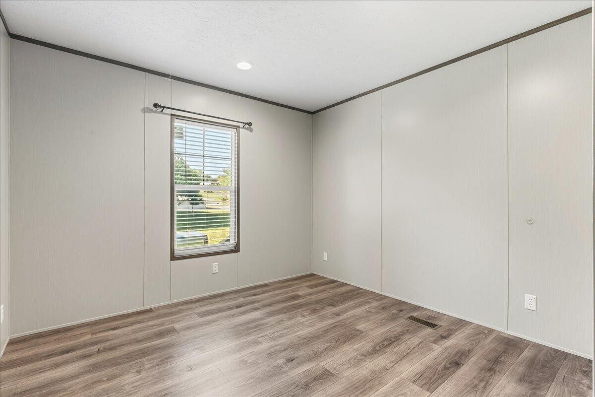 403 West Bank Street Athens, TN 37303 - Photo 15 of 24