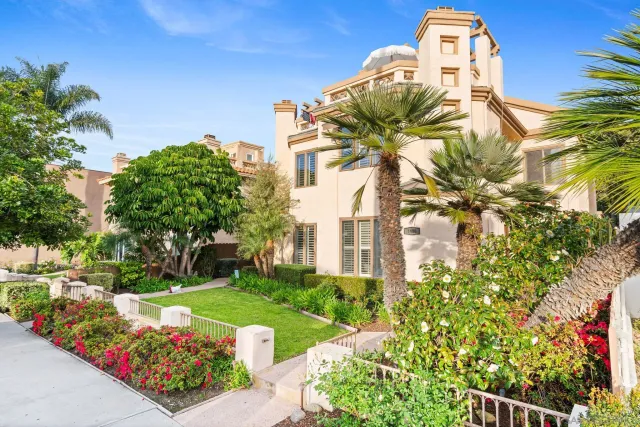 $2,299,000 | 7455 Draper Avenue, Unit 2, La Jolla, CA 92037