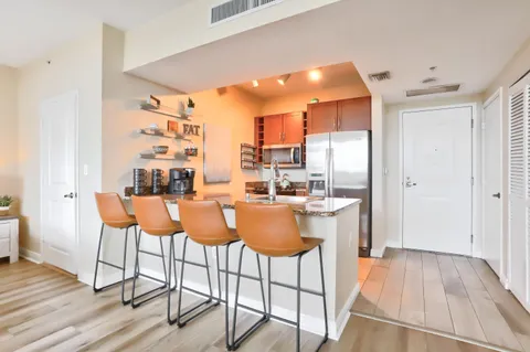 $285,000 | 400 North Federal Highway, Unit 308N, Boynton Beach, FL 33435