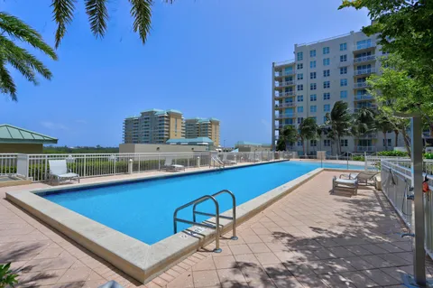$285,000 | 400 North Federal Highway, Unit 308N, Boynton Beach, FL 33435