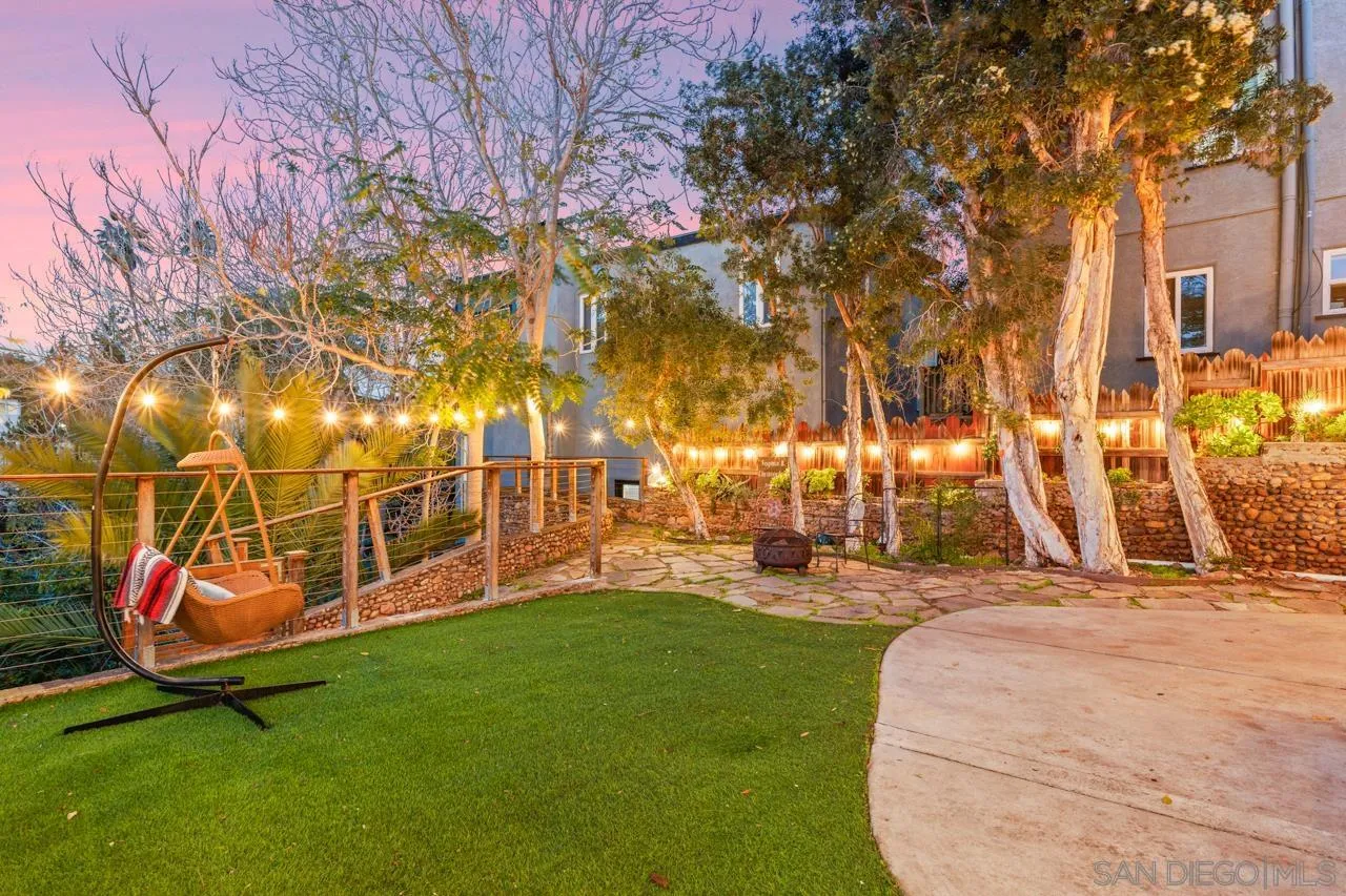 1042 Lincoln Avenue San Diego, CA 92103 - Photo 3 of 46